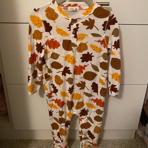 Angel Dear Other - Angel Dear Leaves Long-Sleeve Romper